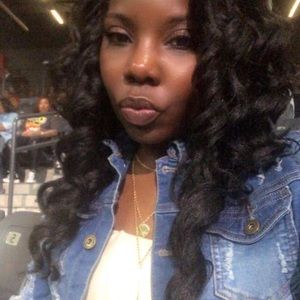 Meet your Posher, Ciera